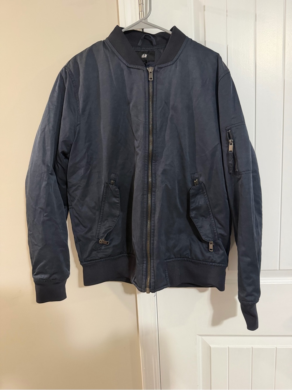 H&M Men’s Dark Navy Bomber Jacket